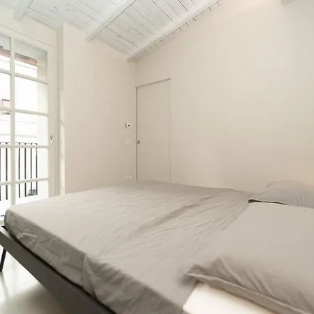 شقة Moderno A 2 Minuti Dal Duomo Di *