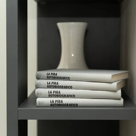 Moderno A 2 Minuti Dal Duomo Di Como