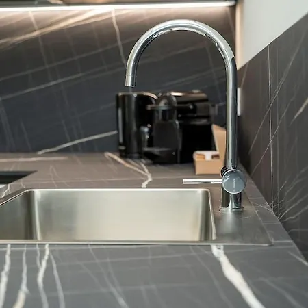 Moderno A 2 Minuti Dal Duomo Di Como